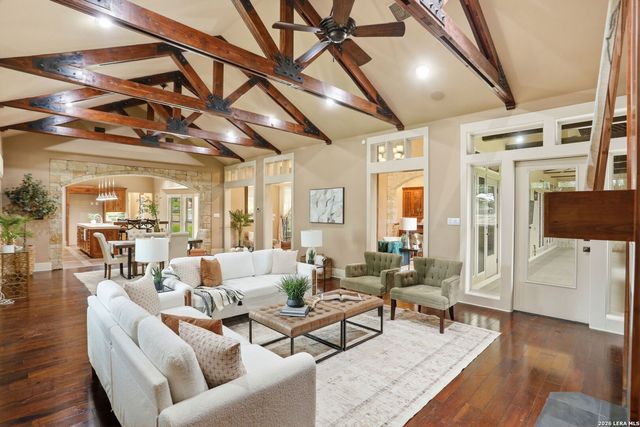 3738 Las Casitas, San Antonio, TX 78261