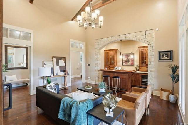 3738 Las Casitas, San Antonio, TX 78261