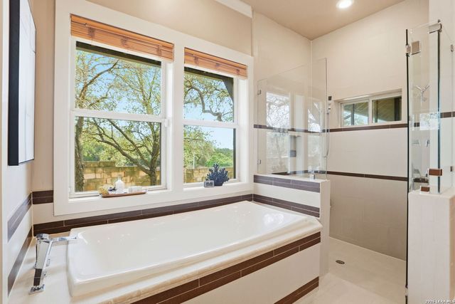 3738 Las Casitas, San Antonio, TX 78261