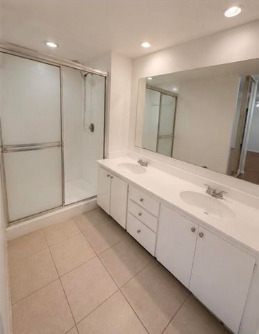 1421 14TH Lane D, Greenacres, FL 33463
