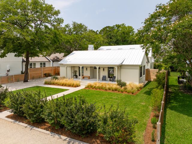 922 Kincade Drive, Mount Pleasant, SC 29464