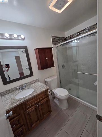 42170 Camino Santa Barbara, Fremont, CA 94539