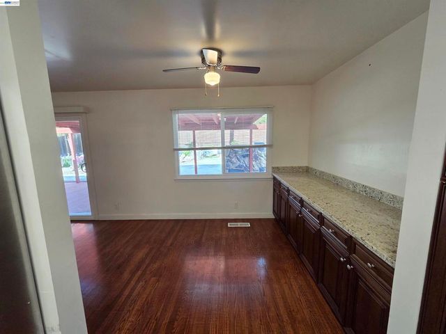 42170 Camino Santa Barbara, Fremont, CA 94539