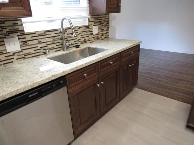 42170 Camino Santa Barbara, Fremont, CA 94539