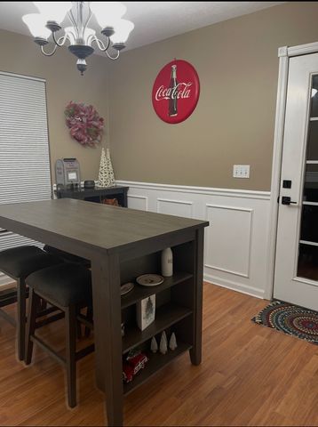 71 Chisam Ct, Mcminnville, TN 37110