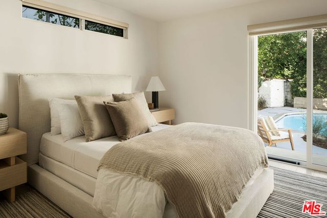 4323 Irvine Avenue, Studio City, CA 91604