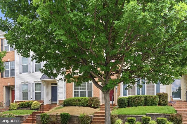 23459 ARORA HILLS DR, Clarksburg, MD 20871