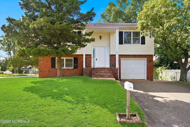 296 Lake Shore Drive, Brick, NJ 08723