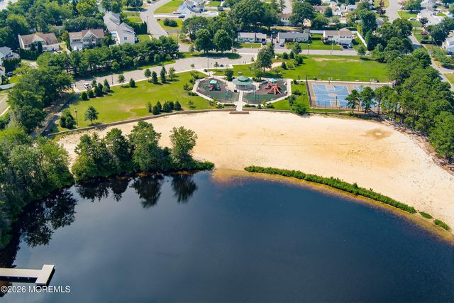 296 Lake Shore Drive, Brick, NJ 08723