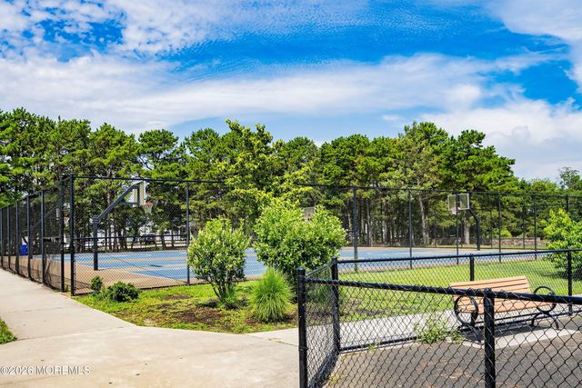 296 Lake Shore Drive, Brick, NJ 08723