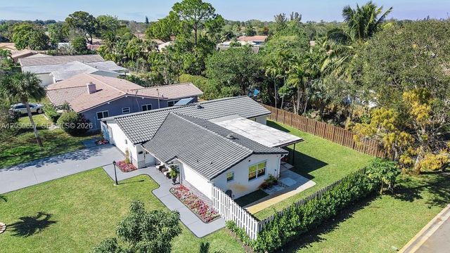7501 NW 42nd Street 7501, Coral Springs, FL 33065