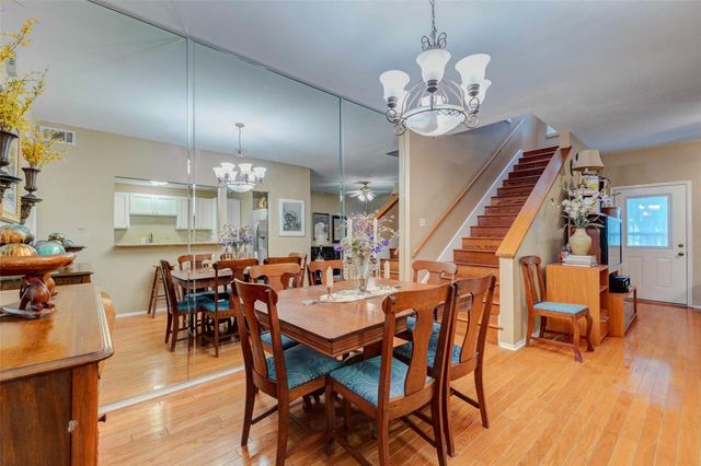 2113 Waugh Drive, Houston, TX 77006
