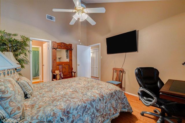 2113 Waugh Drive, Houston, TX 77006