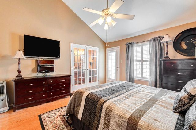 2113 Waugh Drive, Houston, TX 77006