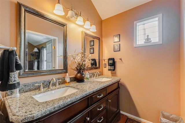 2113 Waugh Drive, Houston, TX 77006