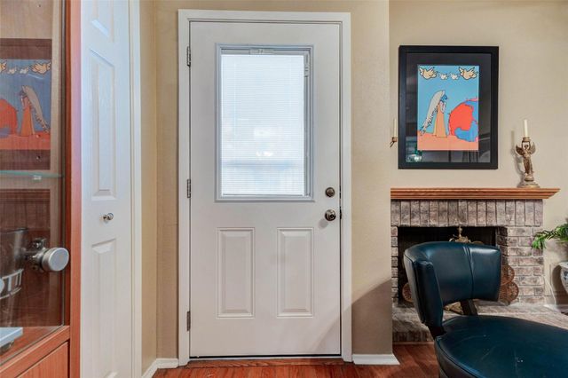 2113 Waugh Drive, Houston, TX 77006