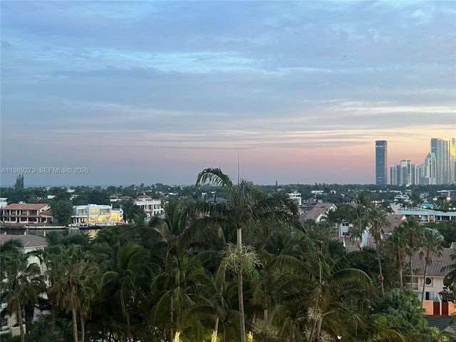 21050 Point Place 702, Aventura, FL 33180