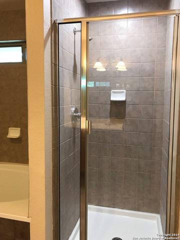 6202 W JOLIE CT, San Antonio, TX 78240