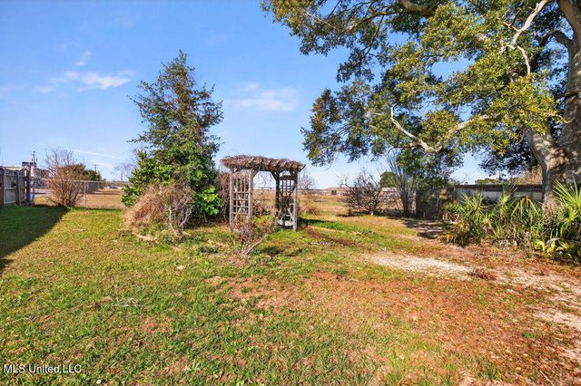 3501 Oak Avenue, Gulfport, MS 39507