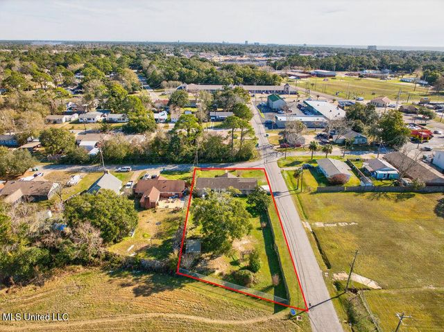 3501 Oak Avenue, Gulfport, MS 39507