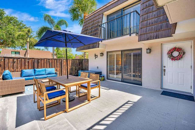 1209 12th Court, Jupiter, FL 33477