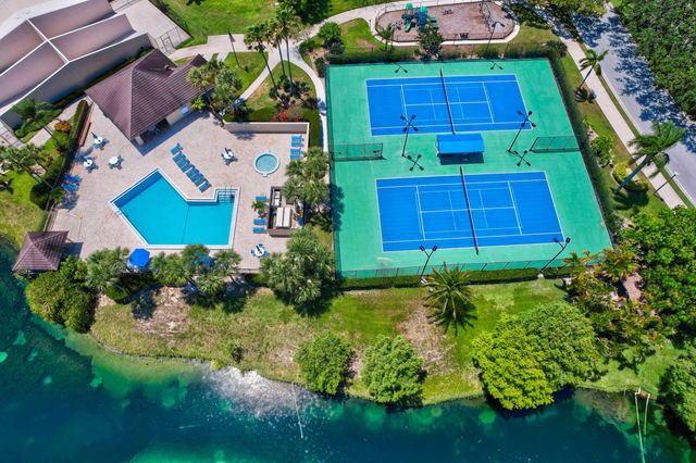1209 12th Court, Jupiter, FL 33477