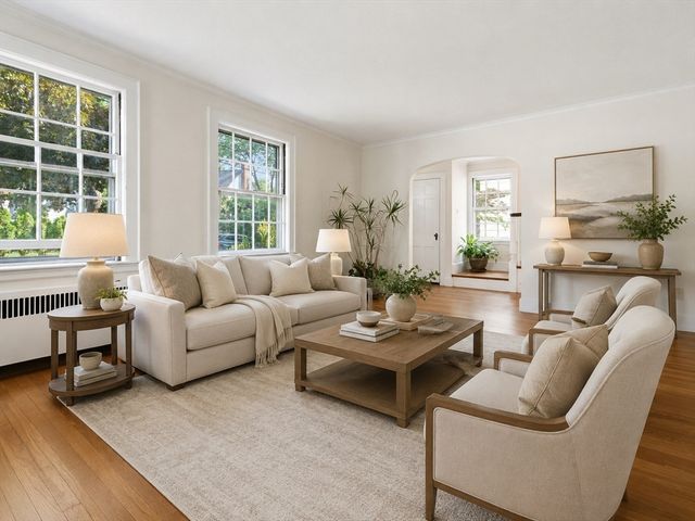 40 Allen Circle, Milton, MA 02186
