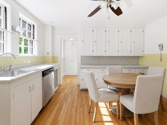40 Allen Circle, Milton, MA 02186
