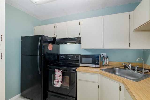 3166 LAKE PINE WAY S A2, Tarpon Springs, FL 34688