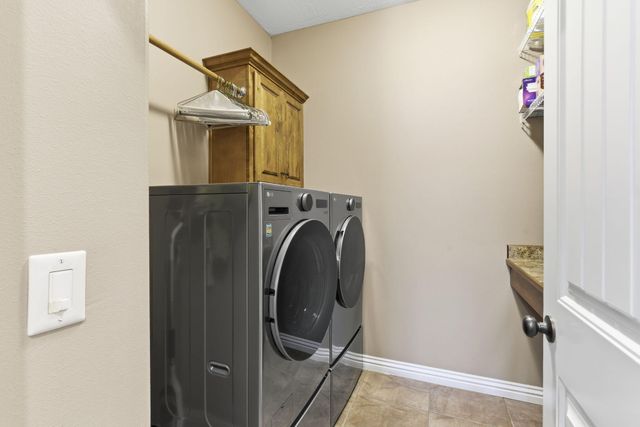 611 N Rockingham Avenue, Nixa, MO 65714