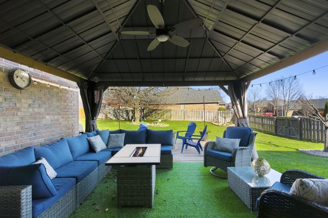 611 N Rockingham Avenue, Nixa, MO 65714