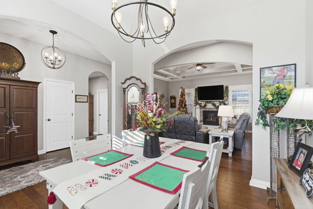 611 N Rockingham Avenue, Nixa, MO 65714