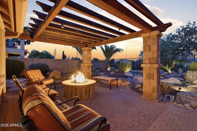 29515 N LITTLE LEAF Drive, San Tan Valley, AZ 85143