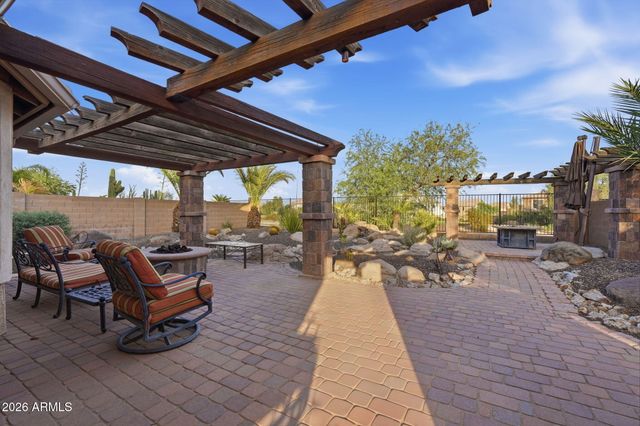 29515 N LITTLE LEAF Drive, San Tan Valley, AZ 85143
