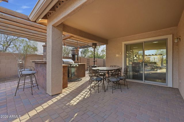 29515 N LITTLE LEAF Drive, San Tan Valley, AZ 85143