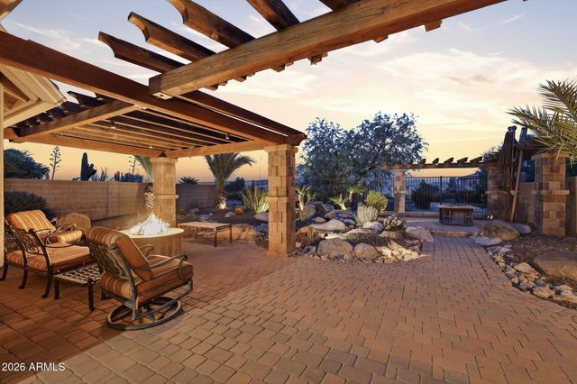 29515 N LITTLE LEAF Drive, San Tan Valley, AZ 85143