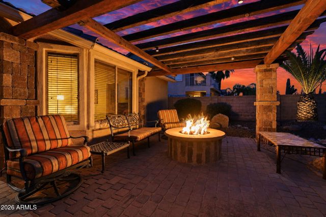 29515 N LITTLE LEAF Drive, San Tan Valley, AZ 85143