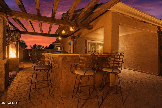 29515 N LITTLE LEAF Drive, San Tan Valley, AZ 85143