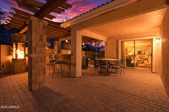 29515 N LITTLE LEAF Drive, San Tan Valley, AZ 85143