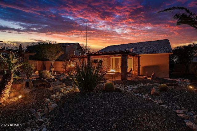 29515 N LITTLE LEAF Drive, San Tan Valley, AZ 85143