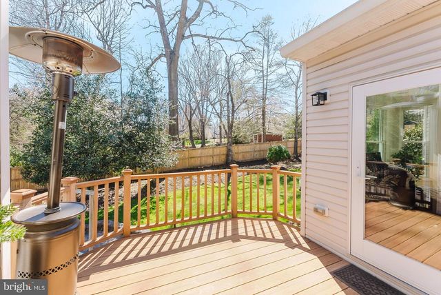 4319 FARM HOUSE LN, Fairfax, VA 22032