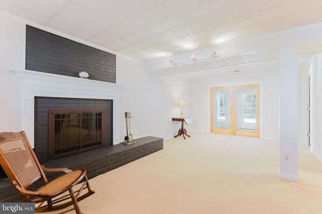 4319 FARM HOUSE LN, Fairfax, VA 22032