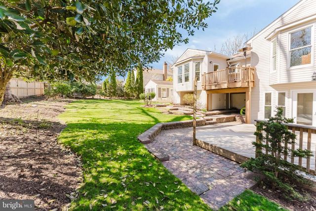 4319 FARM HOUSE LN, Fairfax, VA 22032