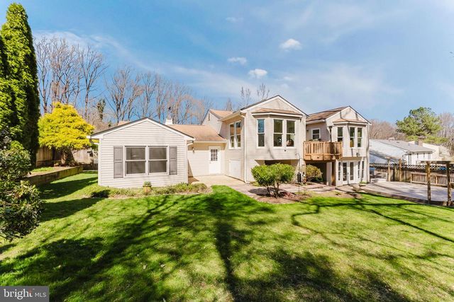 4319 FARM HOUSE LN, Fairfax, VA 22032