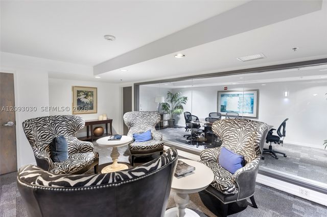 1155 Brickell Bay Dr 2207, Miami, FL 33131
