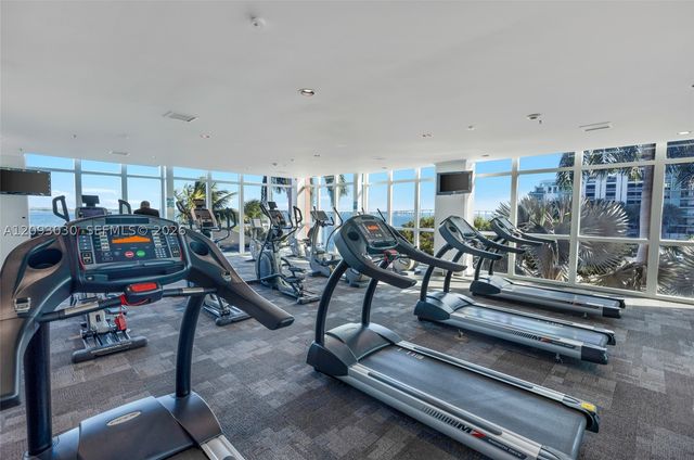 1155 Brickell Bay Dr 2207, Miami, FL 33131