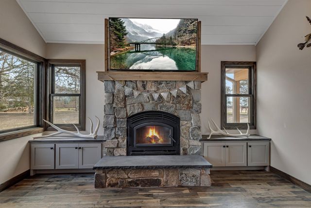 10267 Ferry Point Place NW, Rice, MN 56367