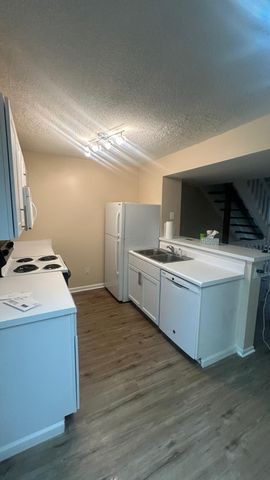 4843 Stoneybrook Boulevard, 30E, Hilliard, OH 43026