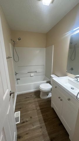 4843 Stoneybrook Boulevard, 30E, Hilliard, OH 43026