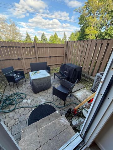 4843 Stoneybrook Boulevard, 30E, Hilliard, OH 43026